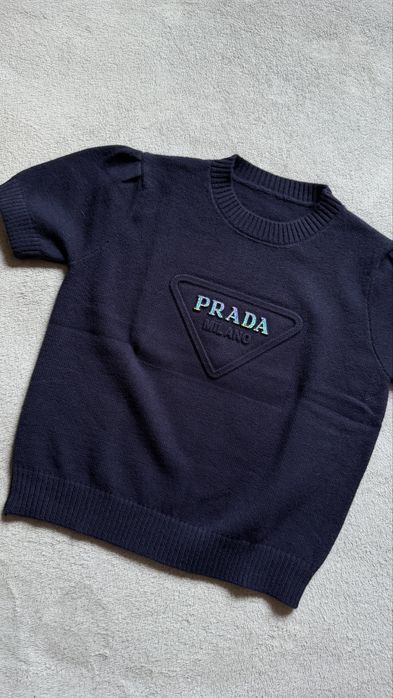 Кофта прада prada кофтинка светер розмір S-M