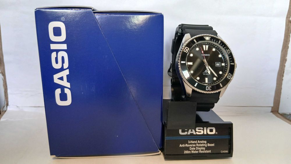 Продам годинник Casio MDV-106-1AVCF  Marlin
