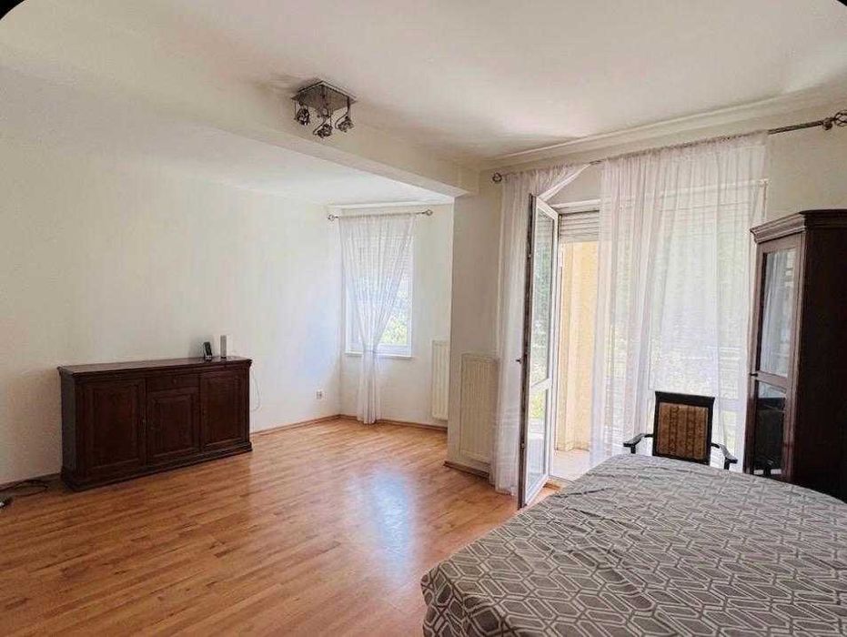 Przestronne 2 pokoje (55 m²) z dużym tarasem i miejscem w garażu – ul. Milczańska