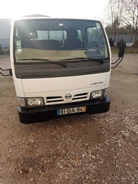 Nissan Cabstar (3000 cc)