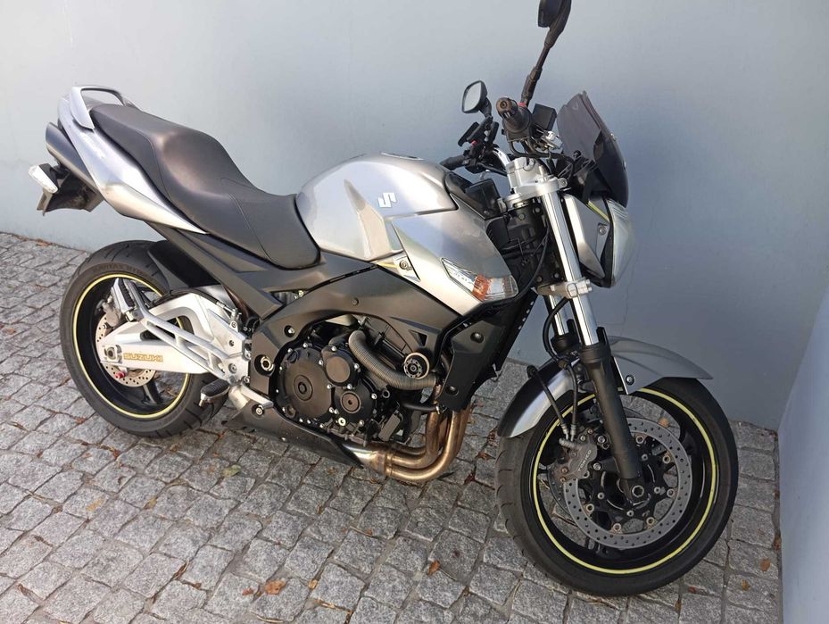 Suzuki GRS 600 2010