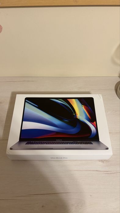 MacBook Pro 16” (2019) - INTEL