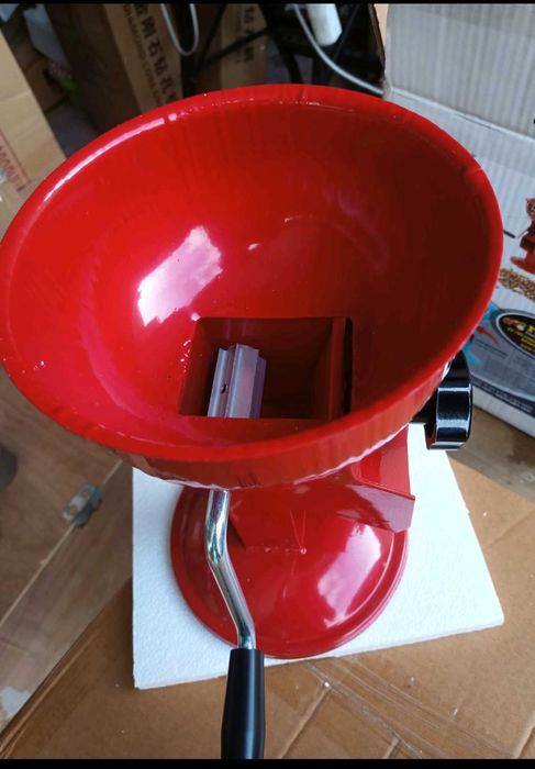 MAquina descascar noz  quebra nozes amendoas avela