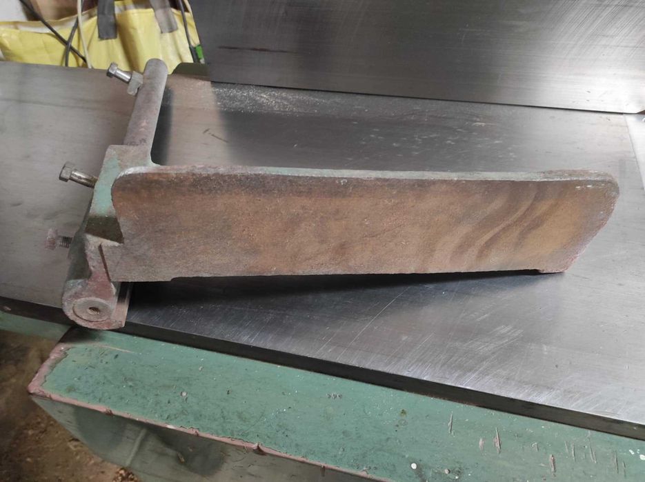 Culaga, przykładnica do piły taśmowej