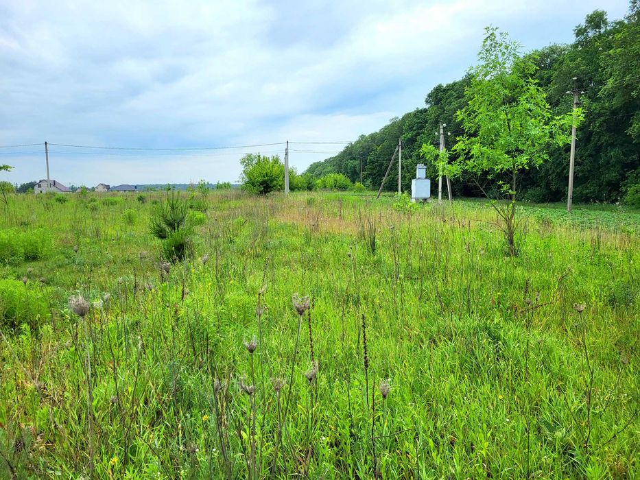 Ділянка в мальовничій місцевості