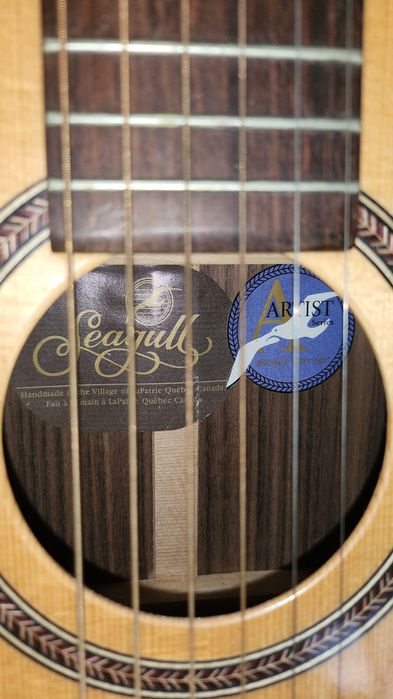 Guitarra Seagull Artist Grand (com LR Baggs Micro EQ)