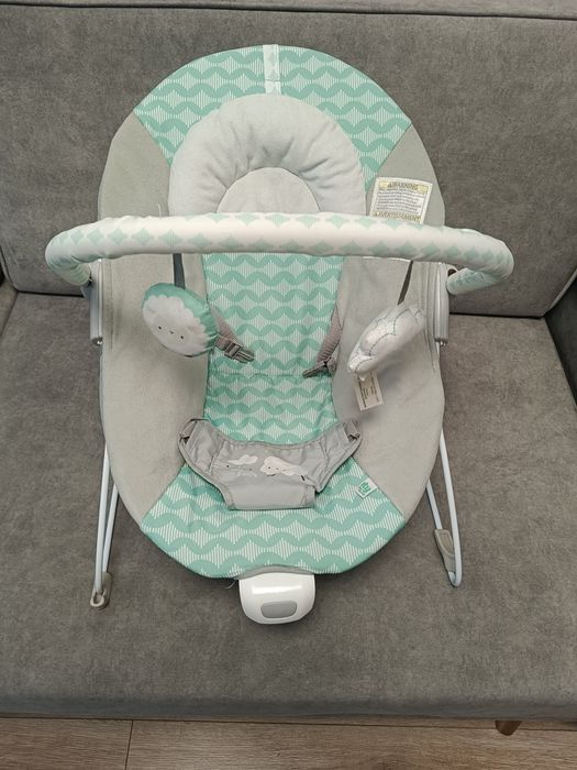 Lezaczek bujaczek smyk