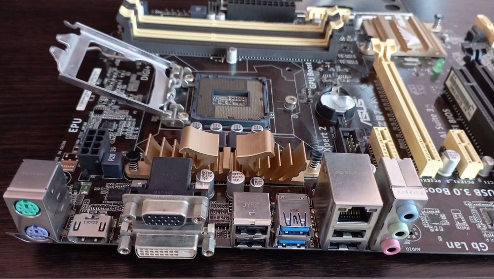 Материнская плата ASUS Z87-k, 1150 сокет.