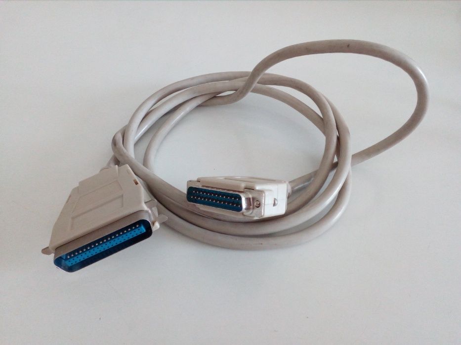 Cabos para periféricos de computador