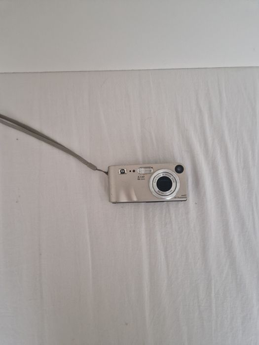 Máquina Fotográfica Digital HP 4.1 MP