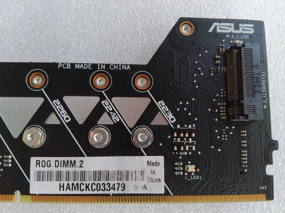 Плата розширення ASUS ROG DIMM.2