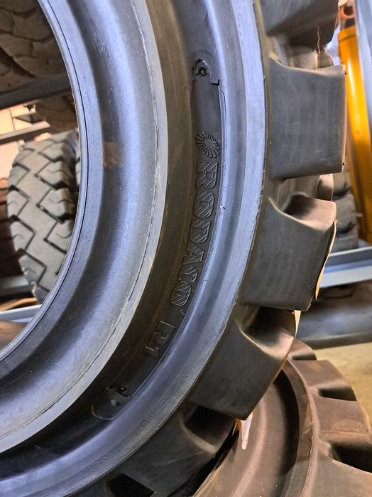 Opony pełne Rodaco R1 250-15 do wózka widłowego  - nowe