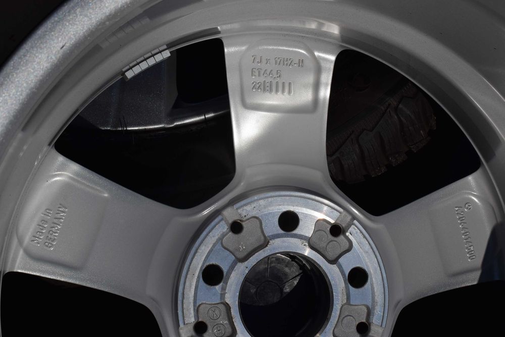 Mercedes C W206 C W205 W204 zima nowy model MICHELIN plug in