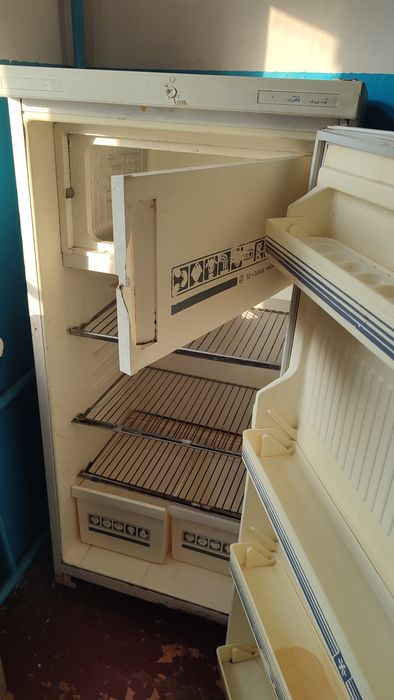 Холодильник  Снайга 8