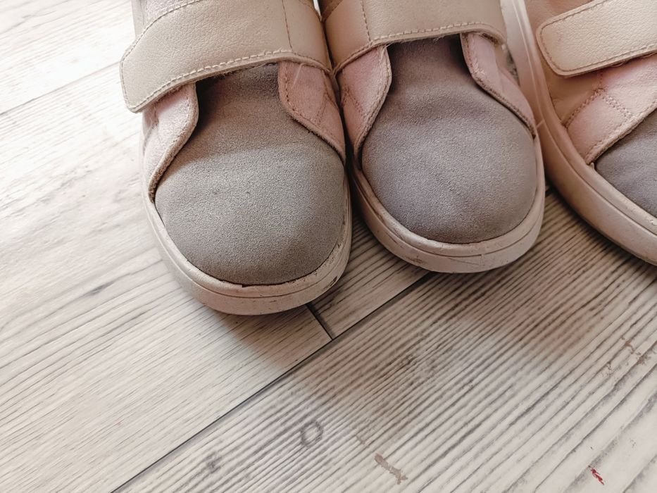 Buty wiosenne dla bliźniaczek 34