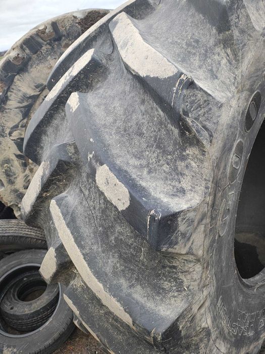 Opona rolnicza 800/65R32 Goodyear kombajn Claas John Deere