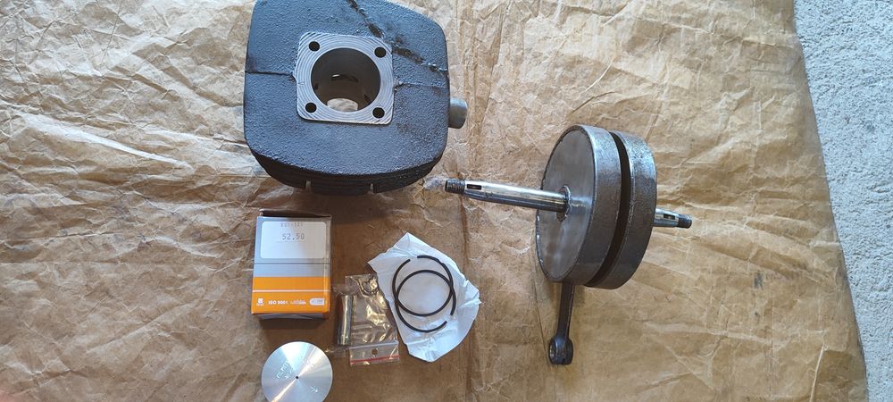 Cylinder wał po regeneracji WSK 125 silnik tłok ALMOT AK 20