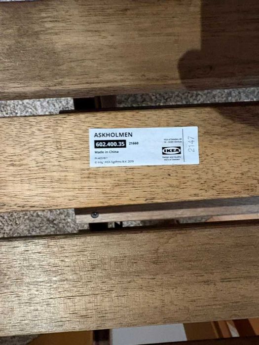 Conjunto IKEA ASKHOLMEN – Mesa + 2 cadeiras dobráveis