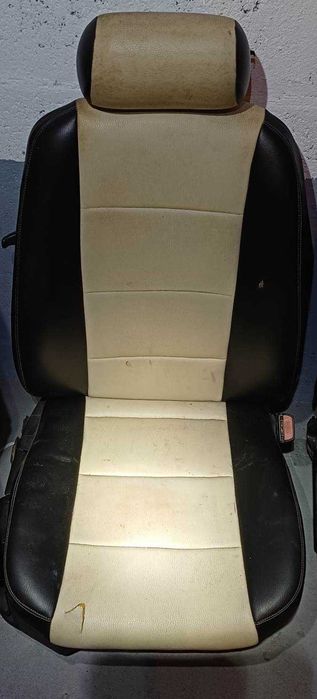 Bancos em Pele BMW E36 Touring / Coupe / Compact  (Conjunto Completo)