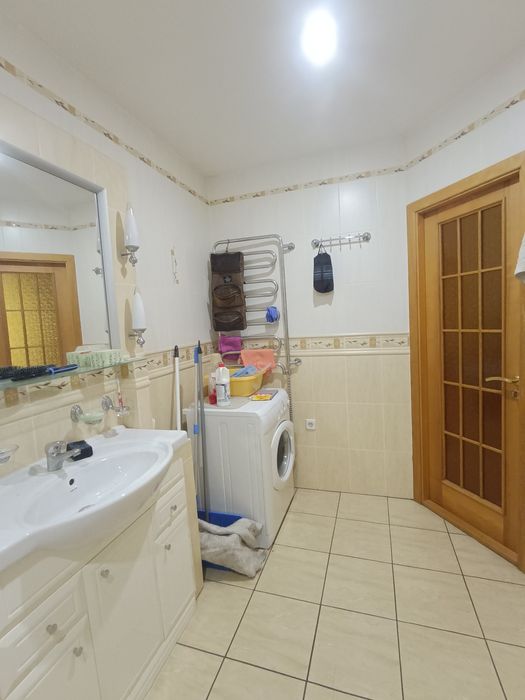 Продам 2 -х ком.кв в центре города с автономным отоплением 96 квартал