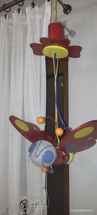 Lampa dziecięca motyl