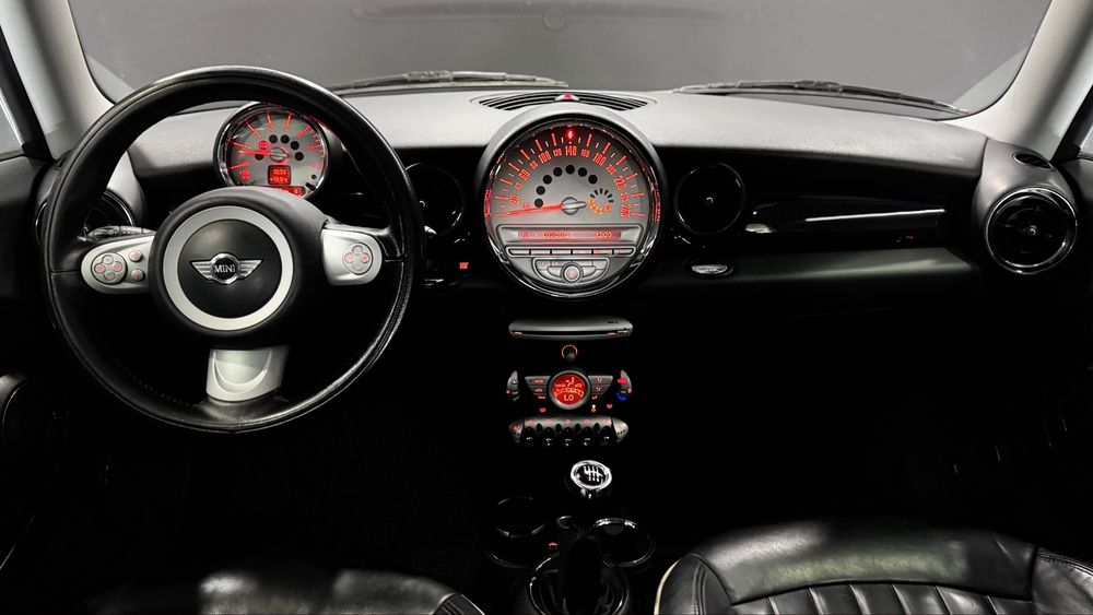 MINI Clubman Cooper D 1.6 HDI 110 CV Ano 2010 ( Full Extras )