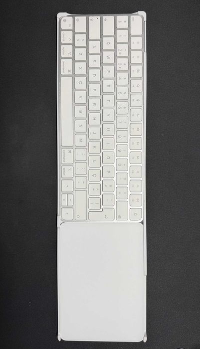 Apple Magic Keyboard + Magic Trackpad + Estojo Hermitshell