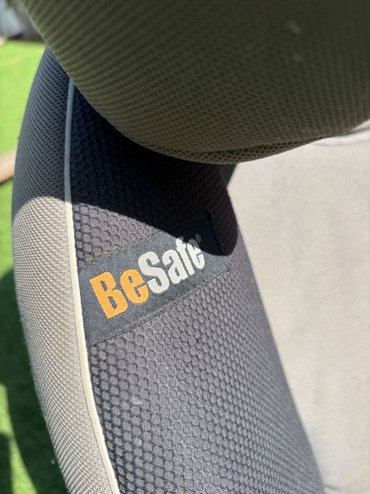 Cadeira Auto Bebé com ISOFIX – Excelente Estado