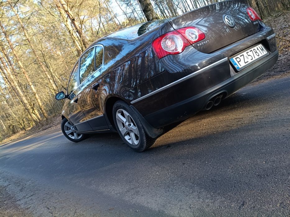Volkswagen Passat B6 2.0 TDI 170km Highline, salon Polska