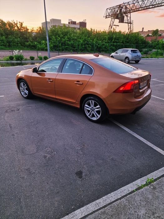Volvo 2011рік акпп офіційна