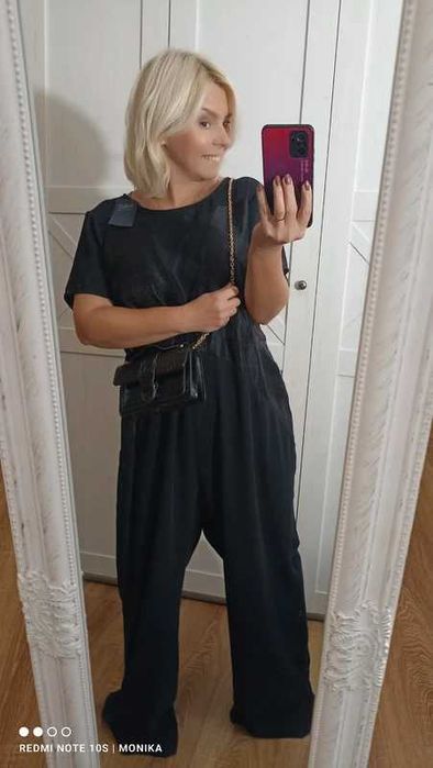 Czarny  długi kombinezon materiałowy szerokie nogawki MarksSpencer