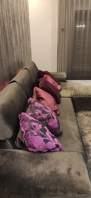 Sofá com Chaise Longue Bom Estado