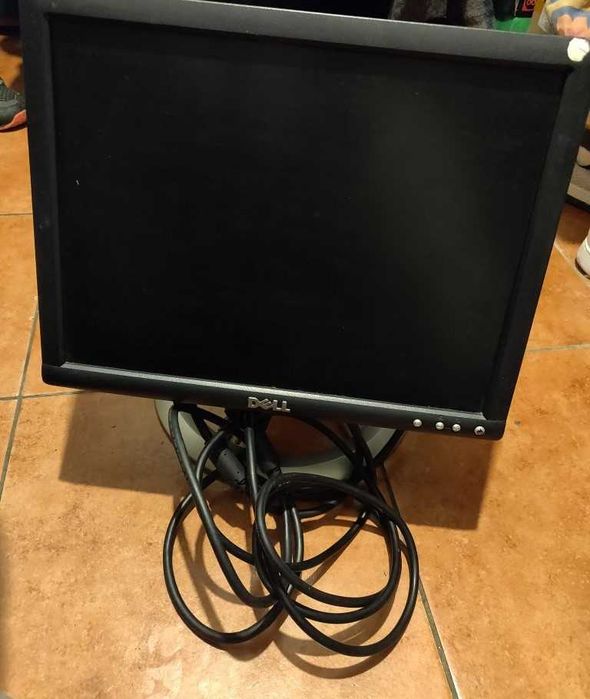 Monitor Dell 15"446650288126054401