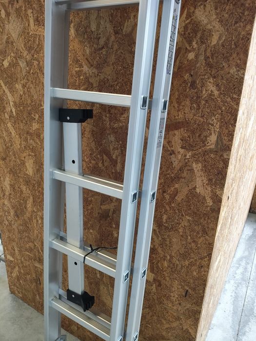 Escada Dupla 4+4 (7m Úteis) Degrau Quadrado Nova - Entrega de Fábrica