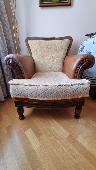 КИЇВ. Хімчистка  диванів,матраців, килимів, стільців