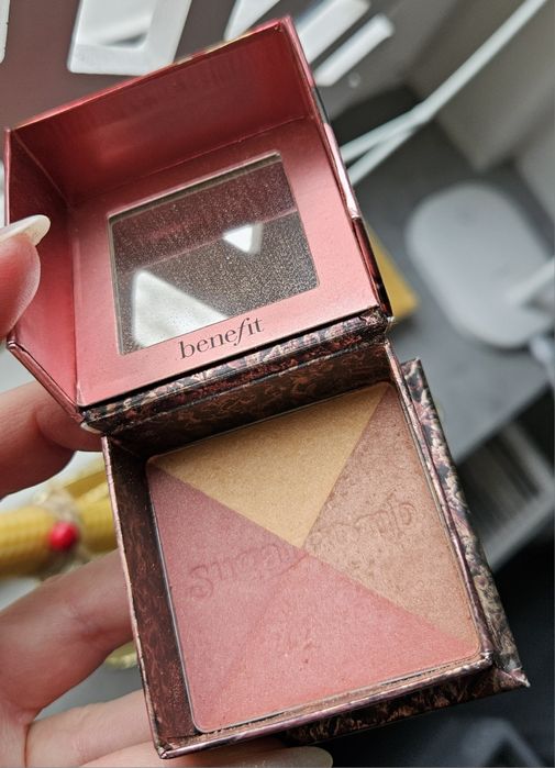 Róż do policzków Benefit Szukaj Bomb Pink Blush