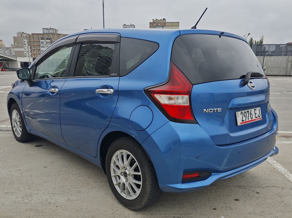 Nissan note e-power 4wd