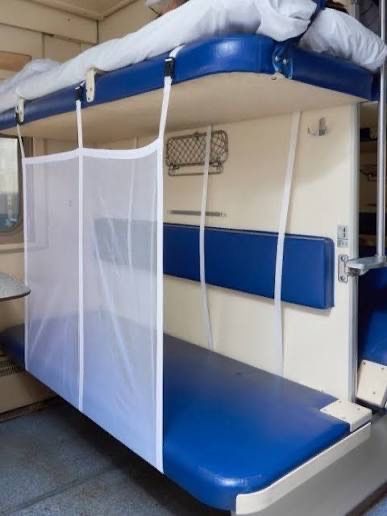 Манеж дитячий у потяг