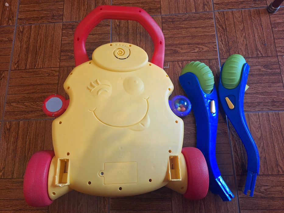 Brinquedos de bebé – Andador e Centro de Atividades
