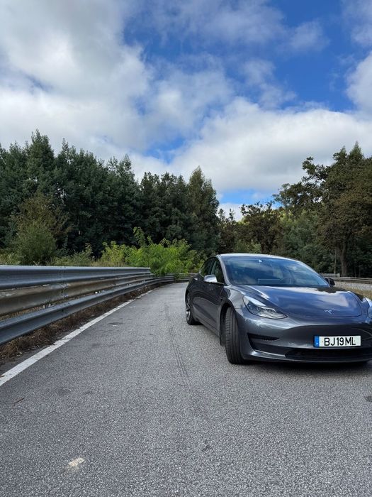 Tesla Model 3 Standard Range Plus RWD