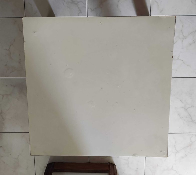 Mesa de apoio LACK IKEA