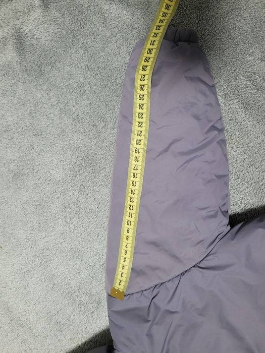 Продам Зимову курточку на хлопчика  2-3роки.  Сіра