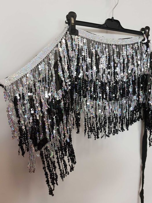 Chusta taniec brzucha że srebrnymi cekinami cyganka AF252