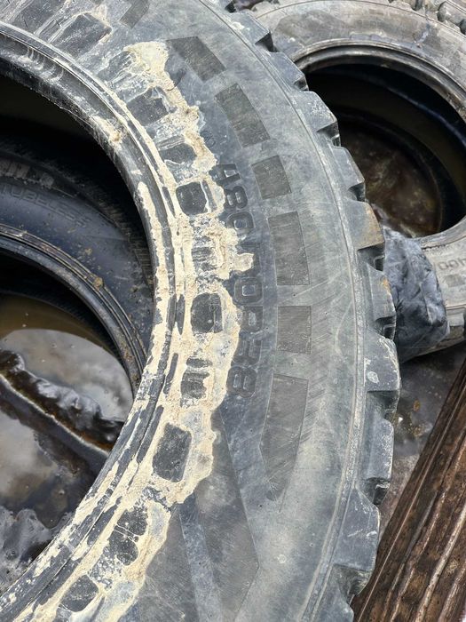 CONJUNTO PNEUS TRATOR 400/80R28 + 480/80R38 usados