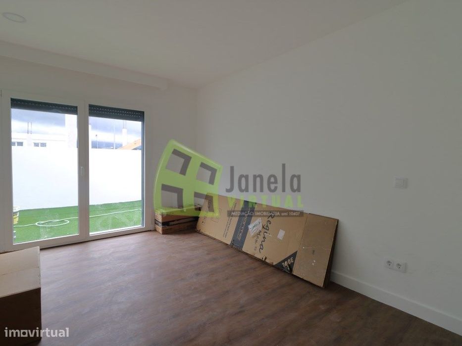 Moradia Isolada Térrea T3 com Piscina - Azeitão