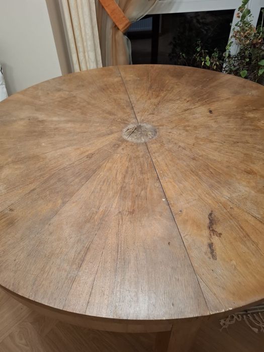 Okragly stol drewno fornir
