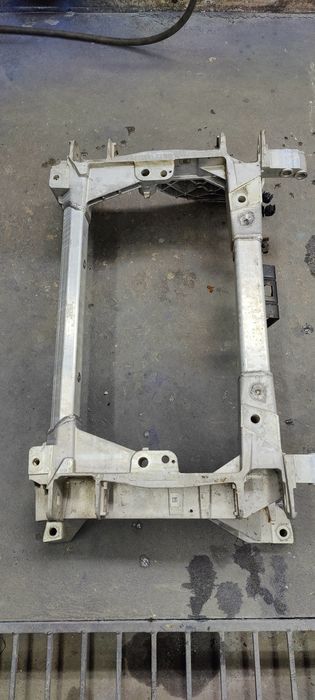 Maserati Levante 2017р.передня балка.підрамник.