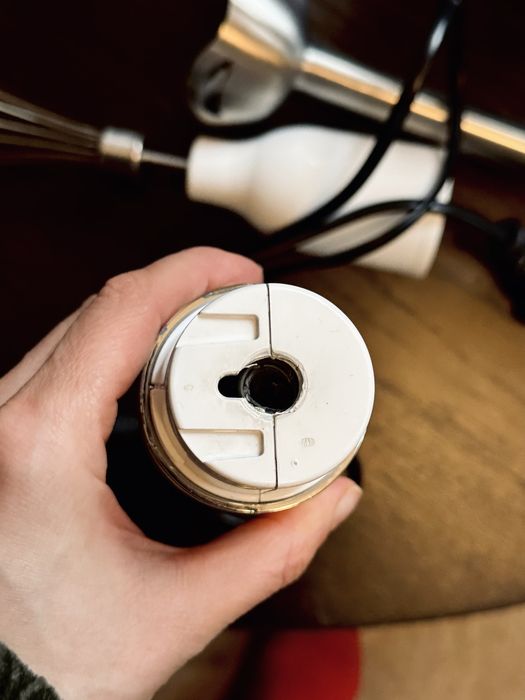 Blender Tefal InfinyForce 1000W – działa, uszkodzony