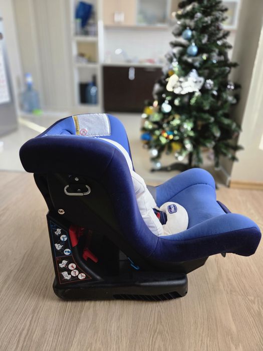 Автокрісло Chicco Eletta 0+ (0–18 кг)