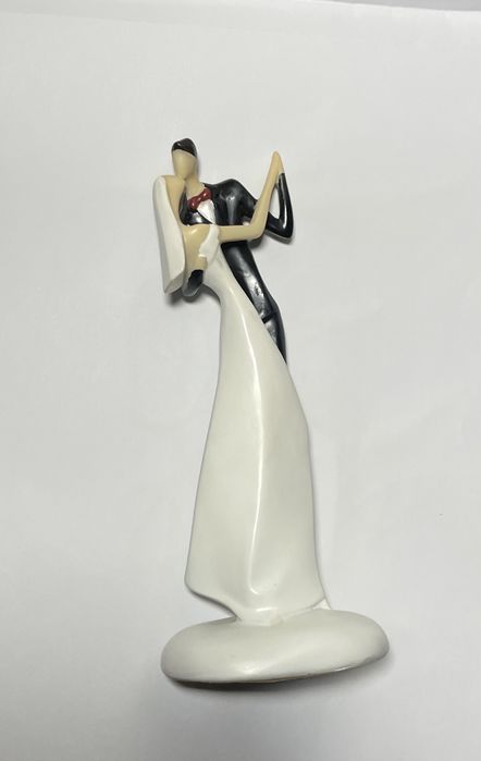 Декор для торту , весільна статуетка на торт